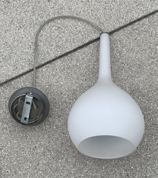 Lampa biała szklana wisząca Alfa Sosnowscy