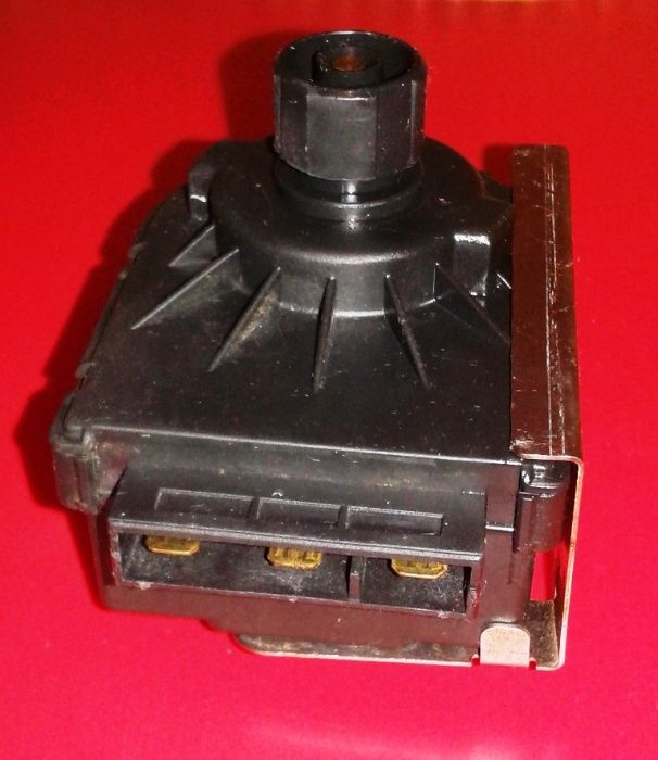 Сервопривод трехходового клапана 7/10 мм Ariston,Beretta,Baxi,Romstal