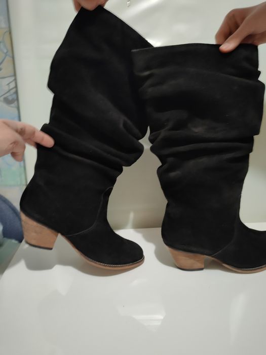 Жіноче взуття чоботи сапоги