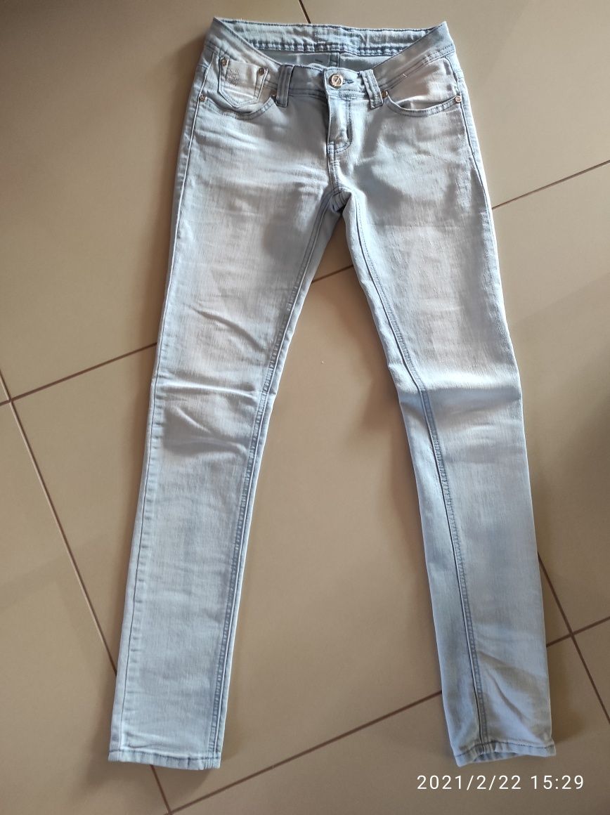 Spodnie jeans jasny proste nogawki rozmiar 28