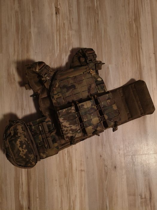 Плитоноска Wroom