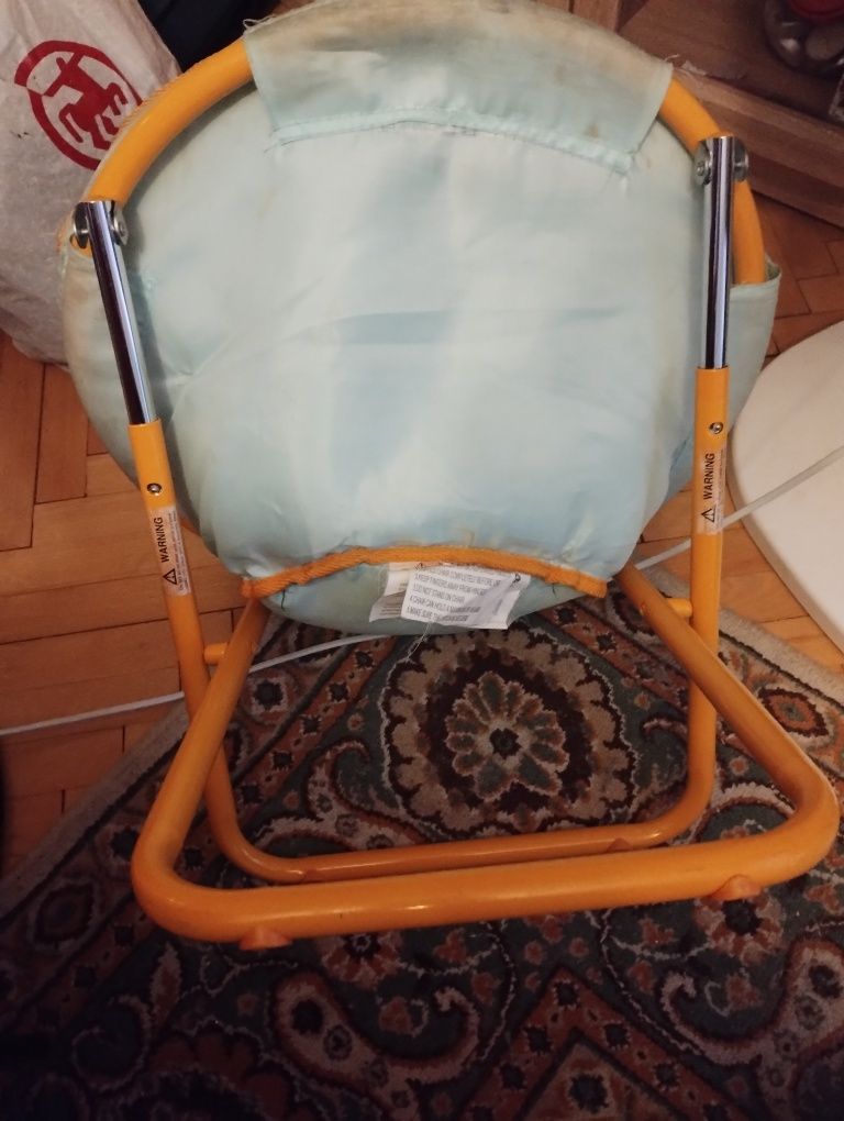 Krzesełko dla dzieci Kubuś Puchatek