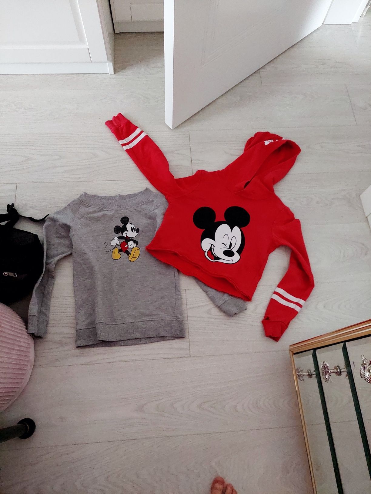 Bluzy h&m dziewczęce 134/140 stan super myszka mickey