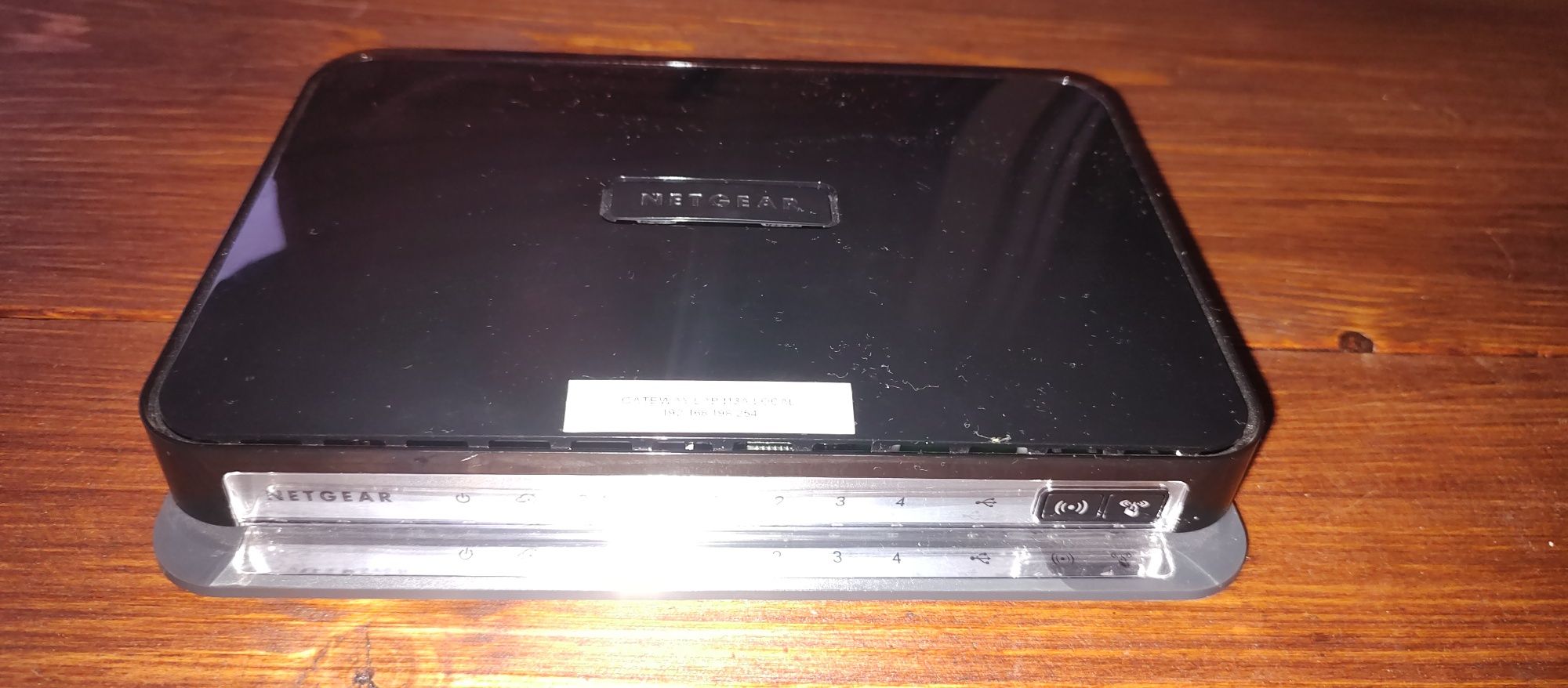 Router NETGEAR N750 Wireless Dual Band Gigabit