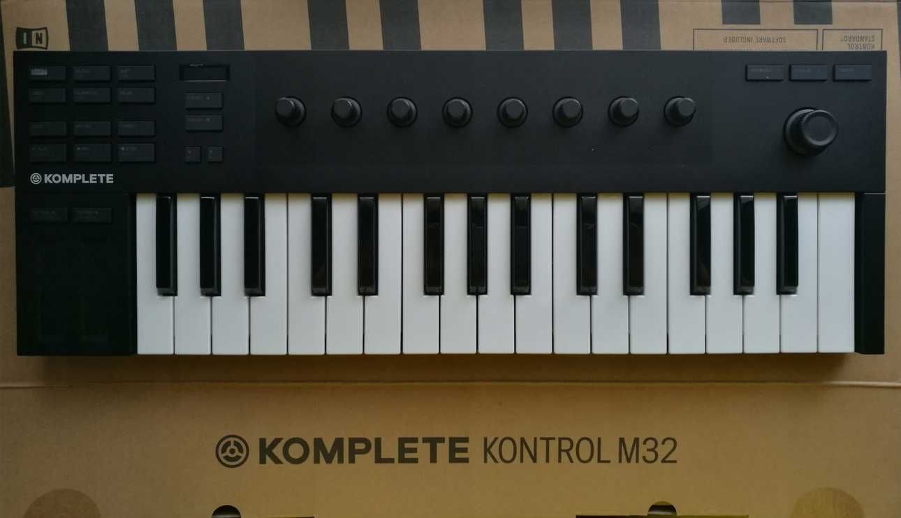 Klawiatura sterująca Komplete Kontrol M32