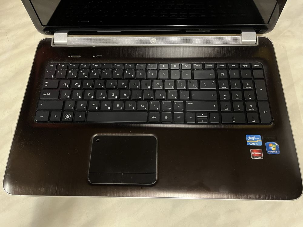 Ноутбук HP Pavilion dv7