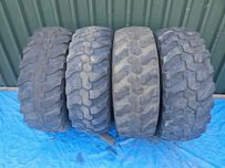 Opony Dunlop 365/80 - R 20 Mitas 14,5 14.5r20 Sp 365/80r20 Komplet