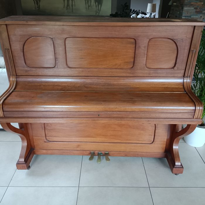 Pianino na sprzedaż