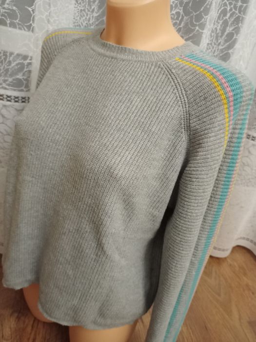 Sweterek damski Pull & Bear M