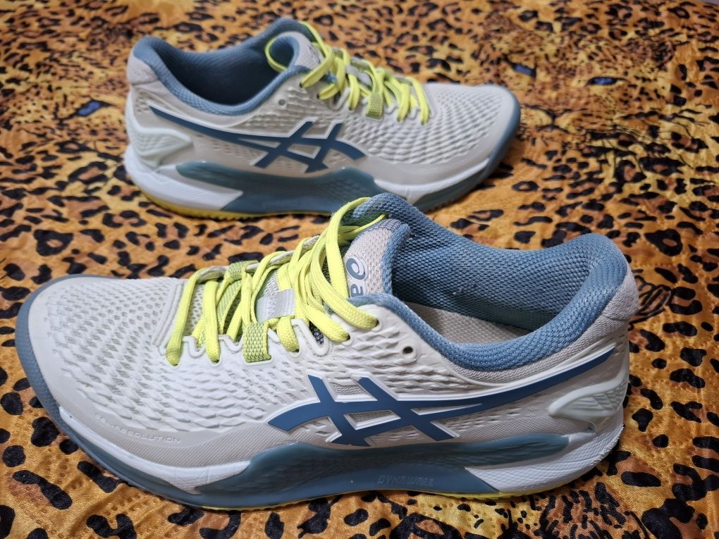 Кросівки жіночі Asics GEL