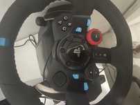 Volante + pedais Logitech