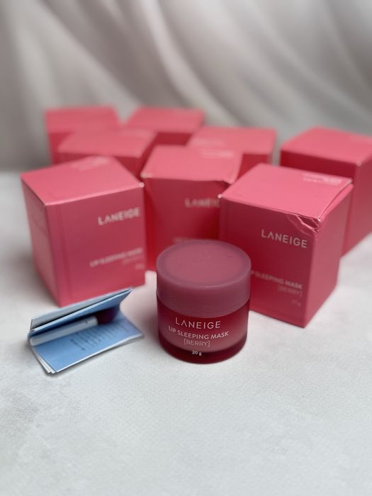 Маска бальзам для губ Laneige Berry