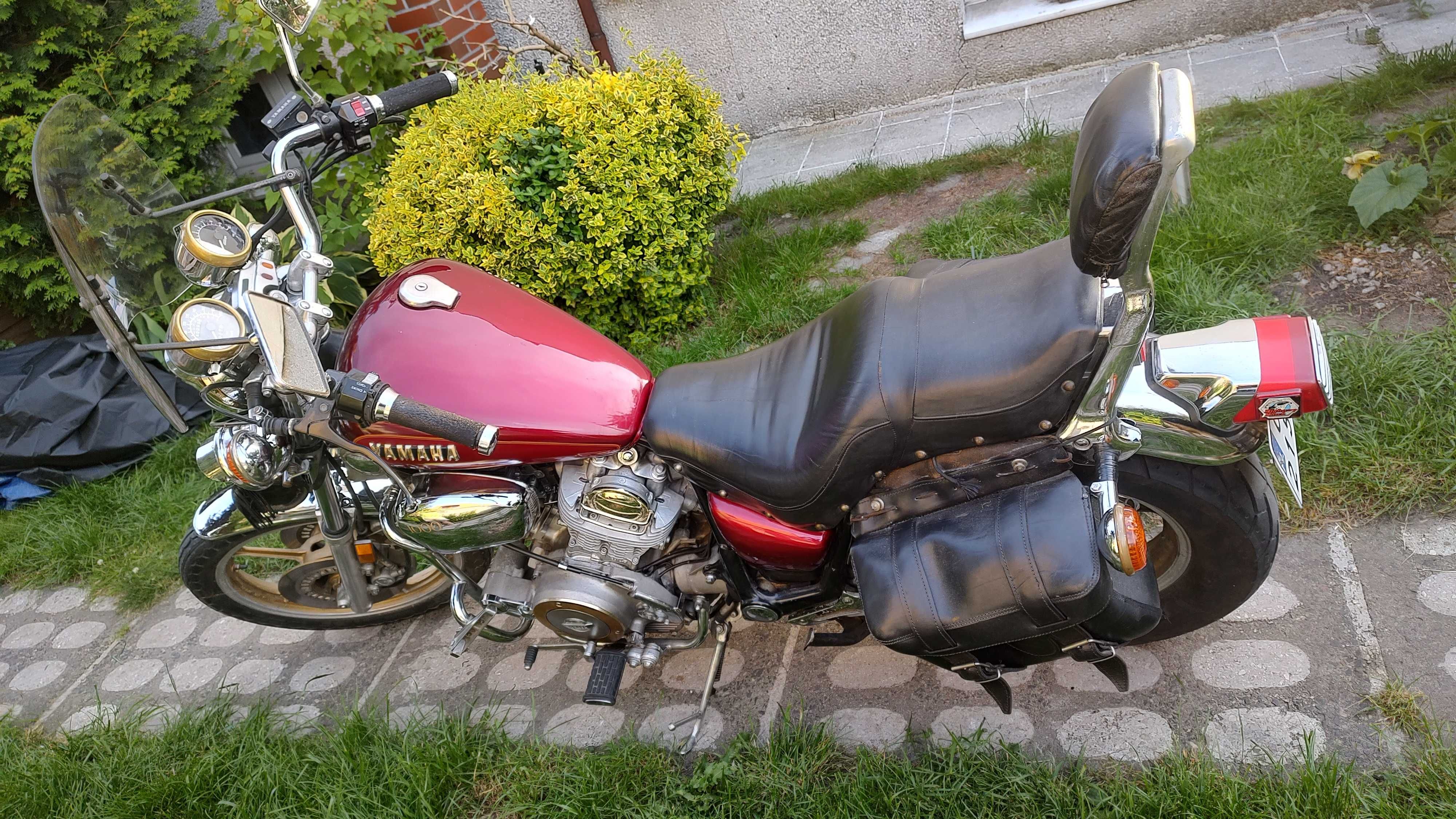 Yamaha Virago xv 1000 gold edition