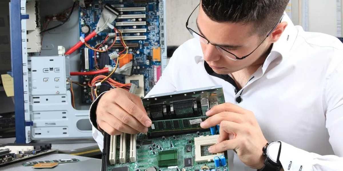 SERVIÇOS DE INFORMÁTICA | Técnico em Hardware, Software e Redes