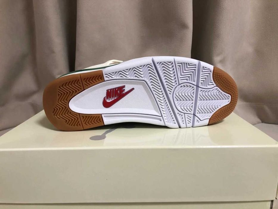 Buty damskie Trampk Jordan_4_Retro_SB_Pine_Green R.37.5