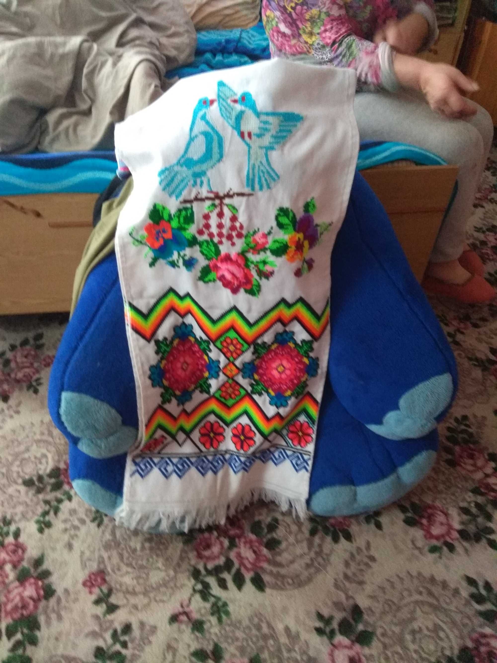 Продам вишитий рушник