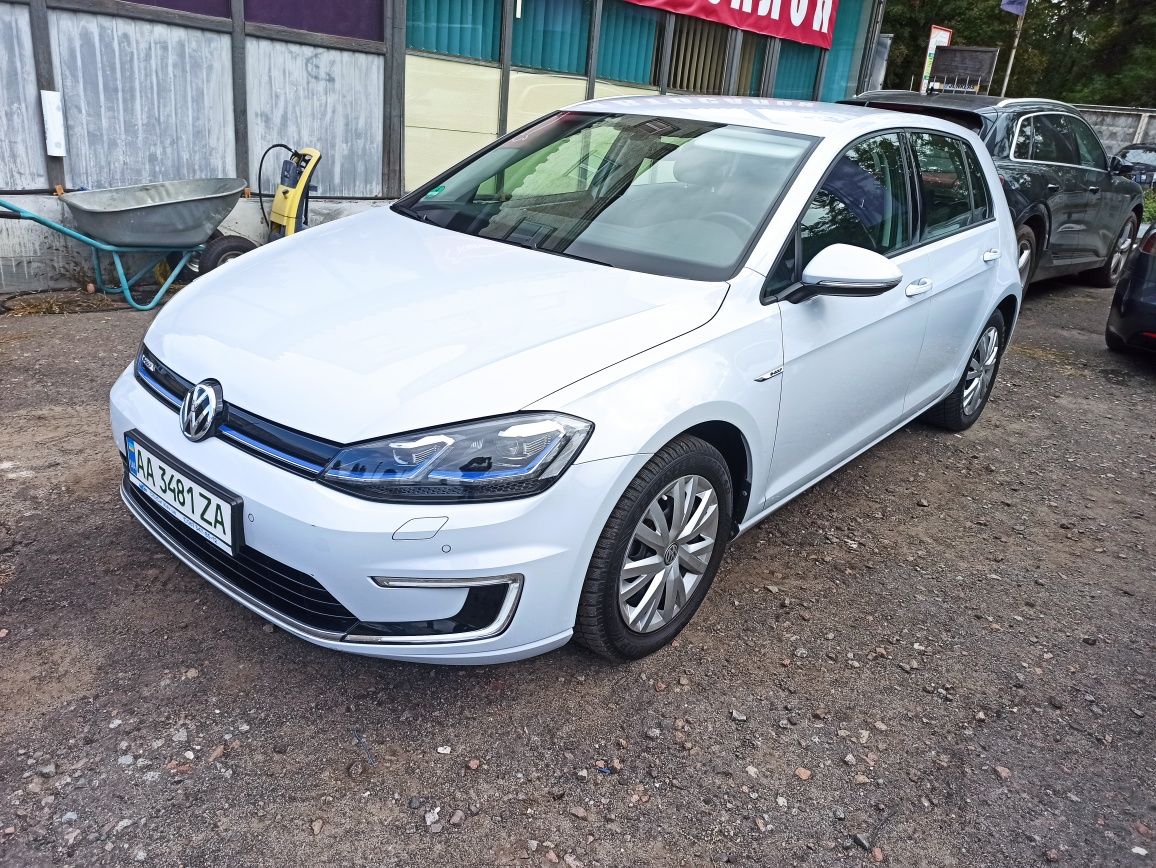 Продам Volkswagen e-golf