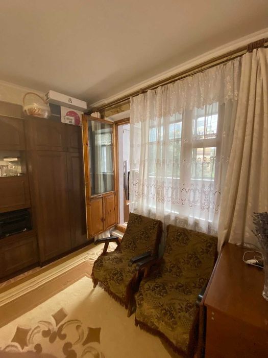 Продаж 3к Озерна 72м2 під Виплати підходить