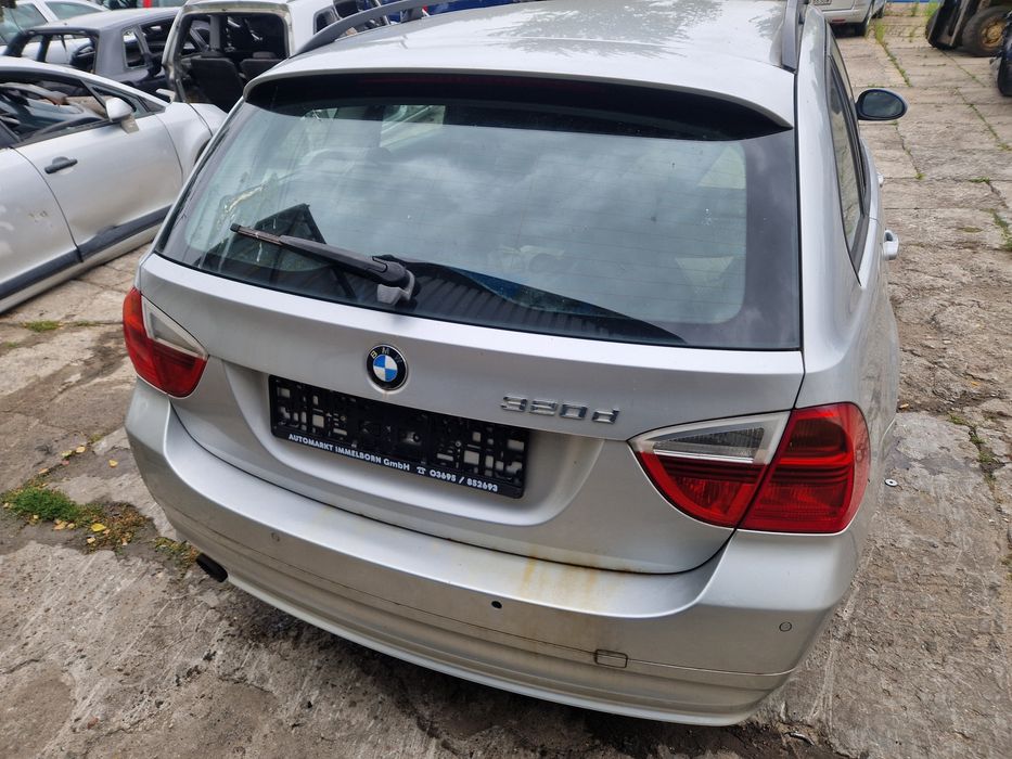 Zderzak tył Bmw e91 pdc TITANSILBER METALLIC