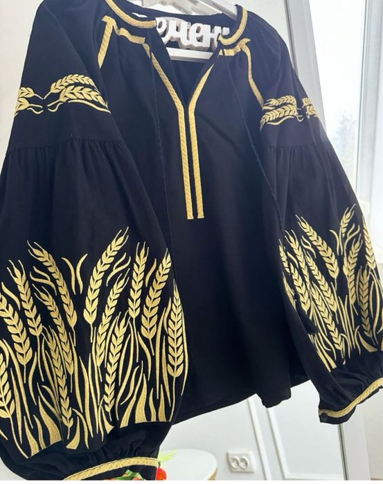 Вишита сорочка блузка вишиванки Жіноча вишиванка