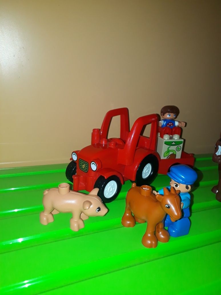 Лего дупло трактор и животные