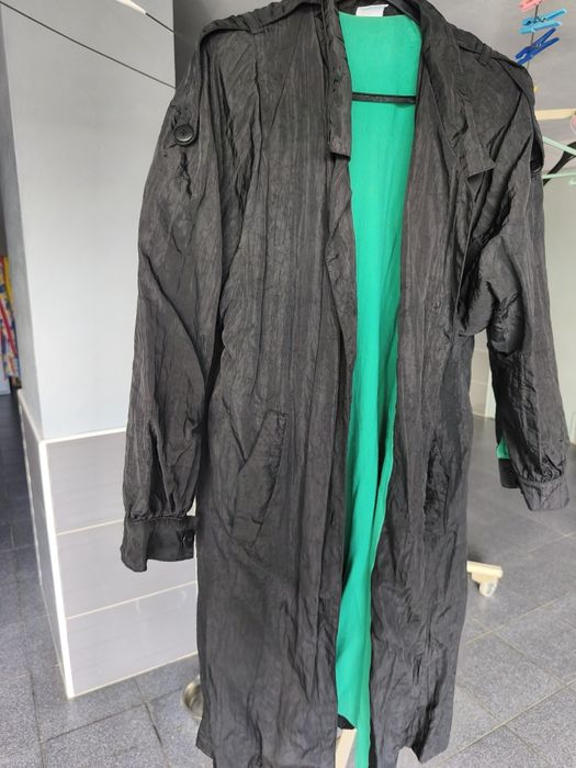Gabardine Senhora  veste L XL preta forrada a verde