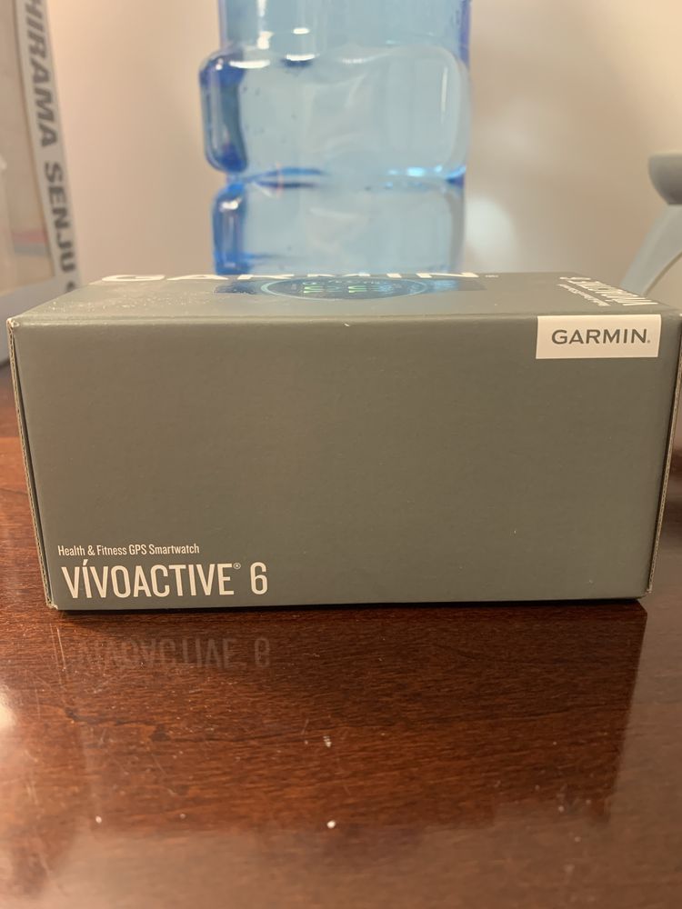 Garmin Vivoactive 6 Jasper Green z silikonowym paskiem