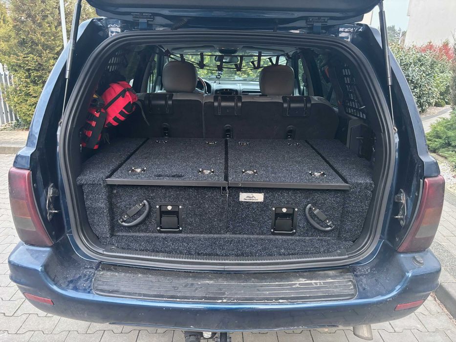 zabudowa szufladowa do bagażnika LR disco mercedes G Toyota  jeep