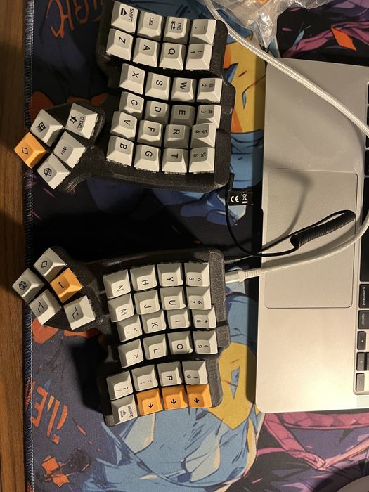 Klawiatura split bastardkb Skylla MK1 gotowa