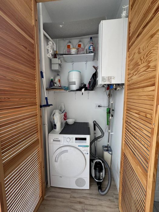 Продам власну двохкімнатну квартиру