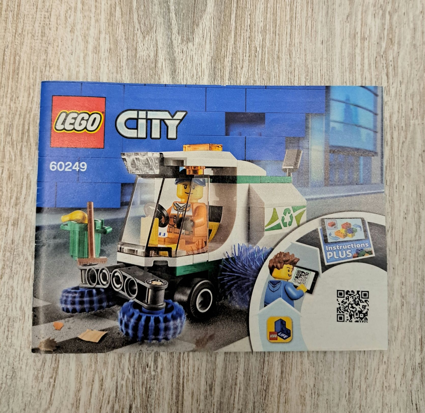 Lego City Авто для очищення вулиць 60249