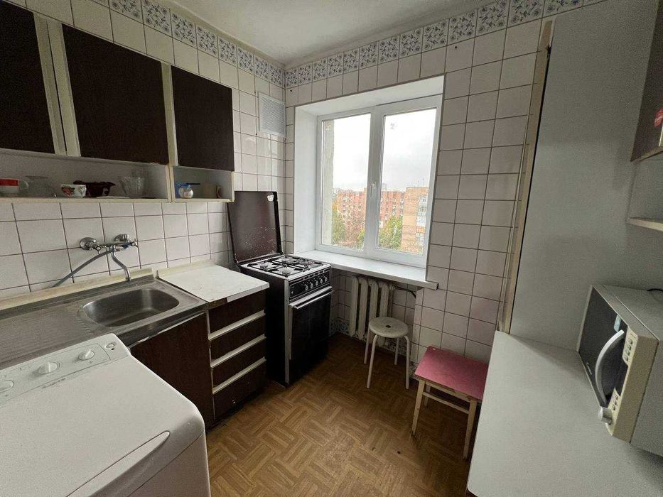 Продам 3 кв Велика Панасівська Сортировка заходь та живи