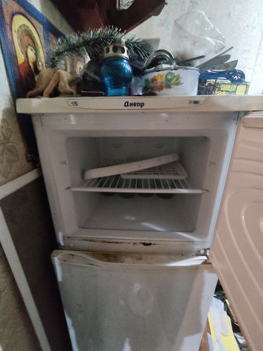 Холодильник Днепр.на запчасти или востановление