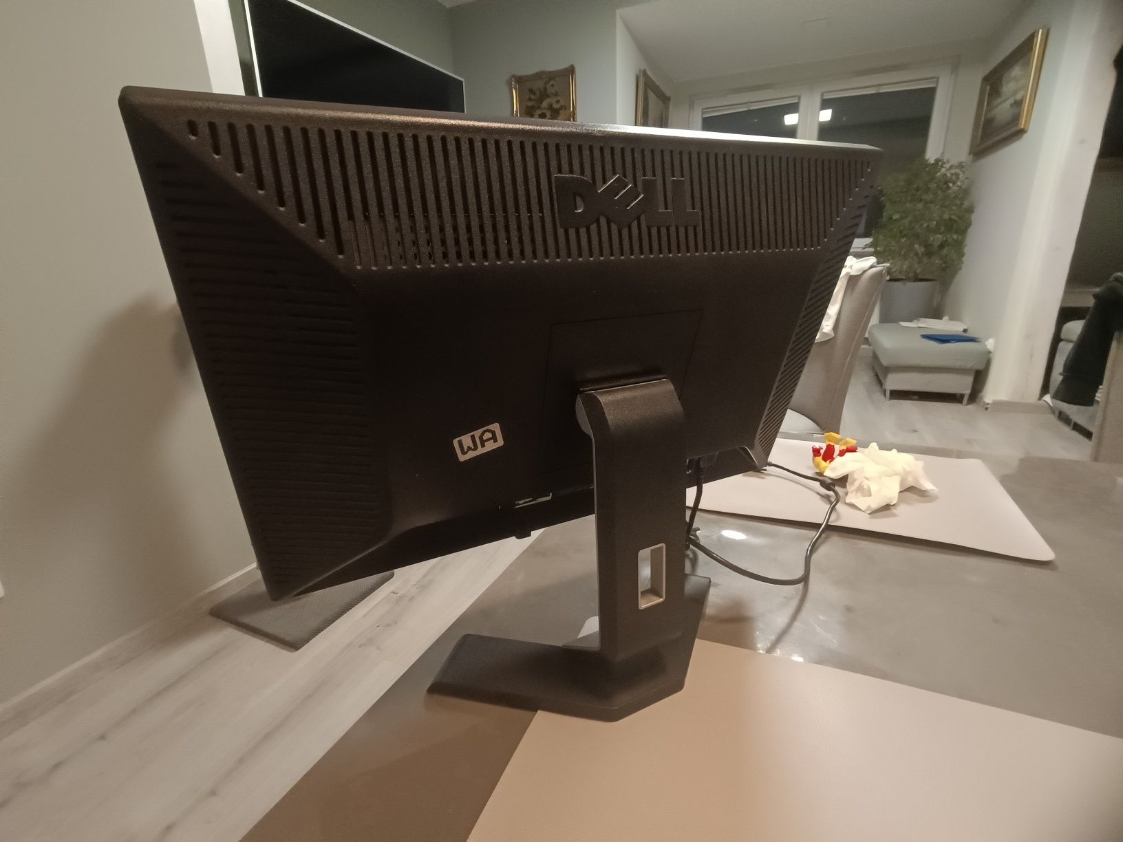 Monitor LCD Dell E228WFPc 22 " 1680 x 1050 px Tn
4,4/5