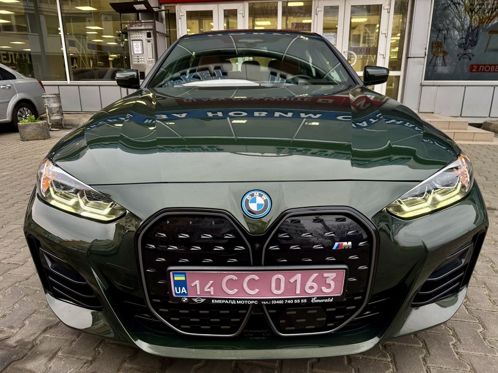BMW i4 2024 запас хода 550 км