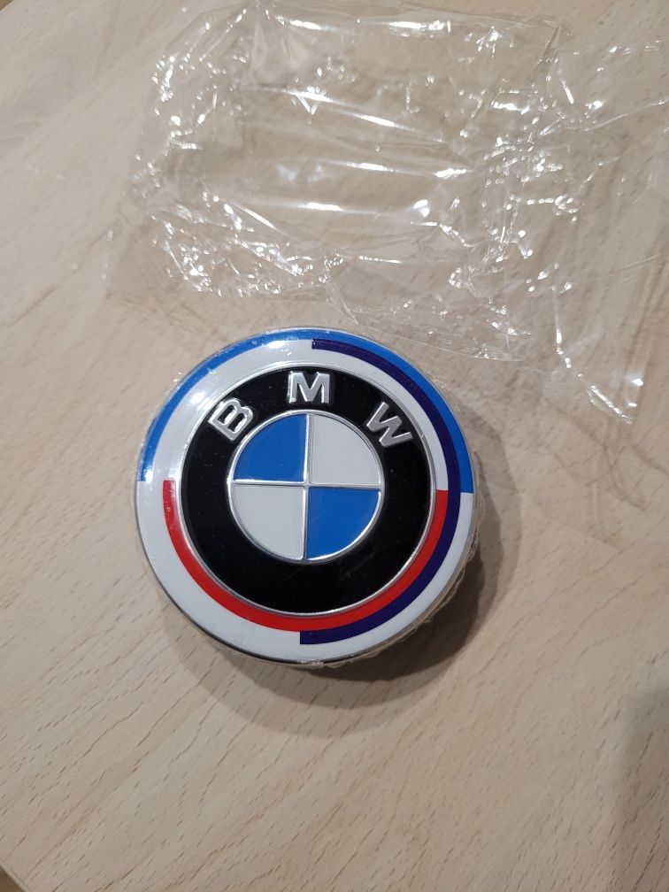 Nowe kapsle BMW felg aluminiowych 68 mm