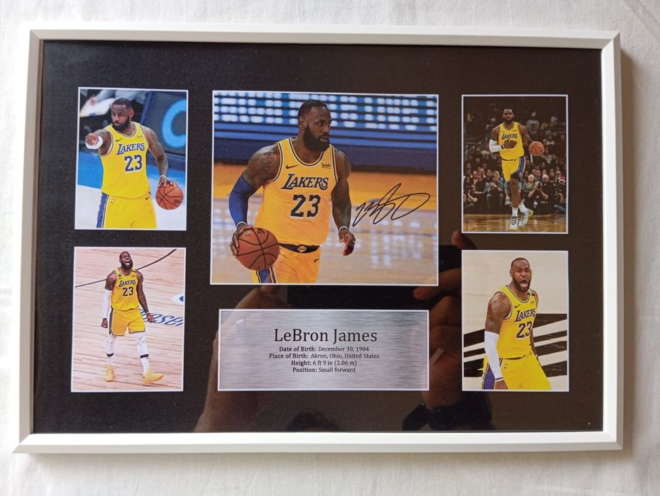 Moldura NBA LeBron James com Autógrafo (A4)