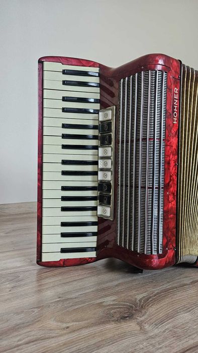 Akordeon Hohner Tango II M 96B