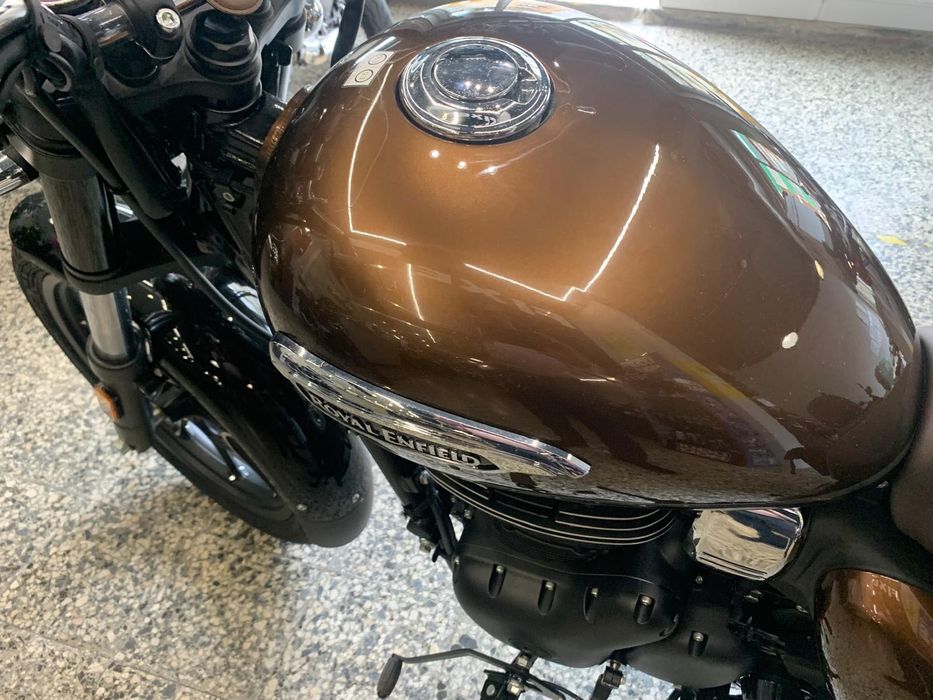 Royal Enfield Meteor 350, Apenas 251 Kms, Absolutamente como Nova.