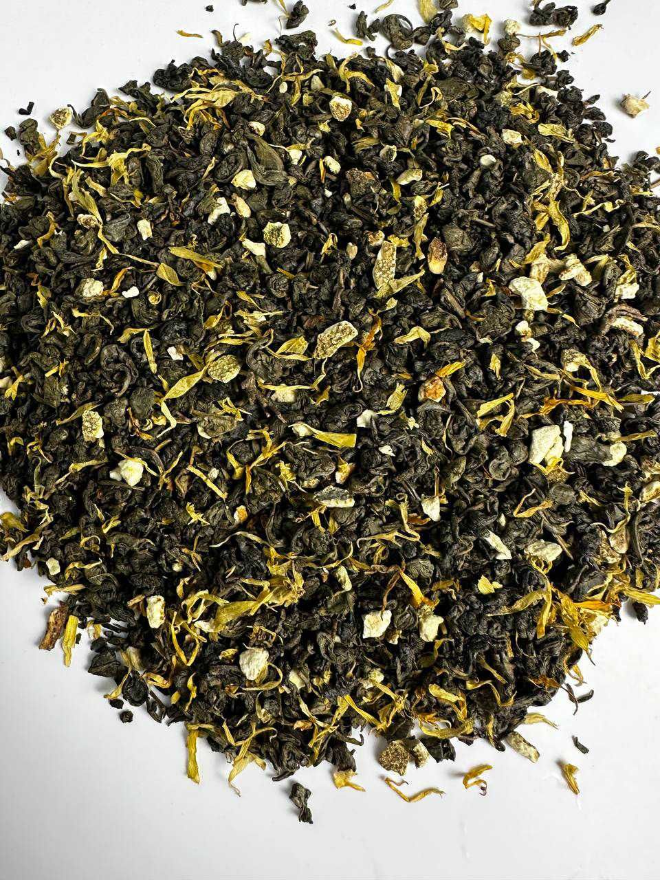 Цейлонський зелений чай зі шматочками цитрусів та пелюстками календули