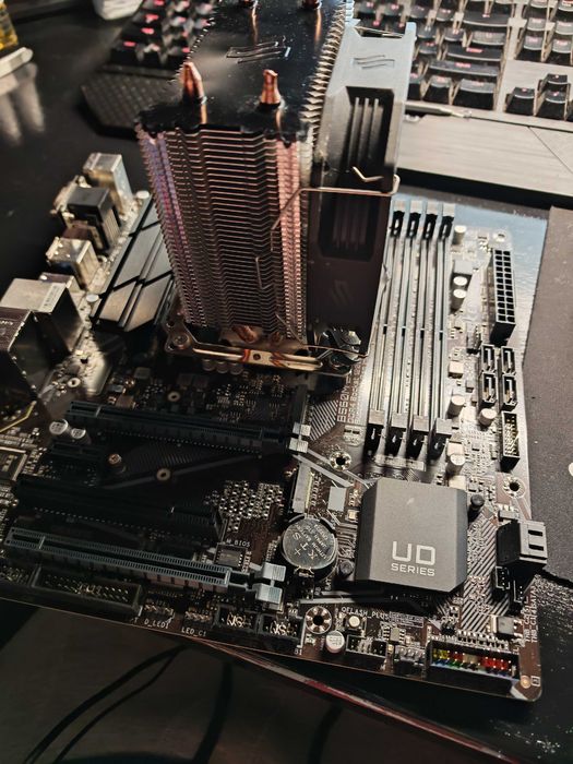 i3 10100f, GTX1650, Gigabyte B560M DS3H