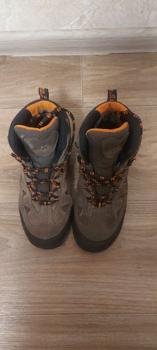 черевики для хлопчика 37р