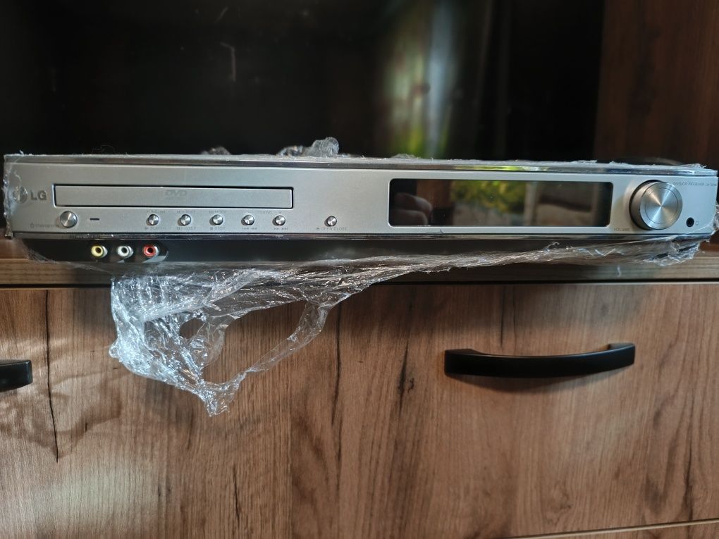Домашний кинотеатр, ресивер LG 6745
