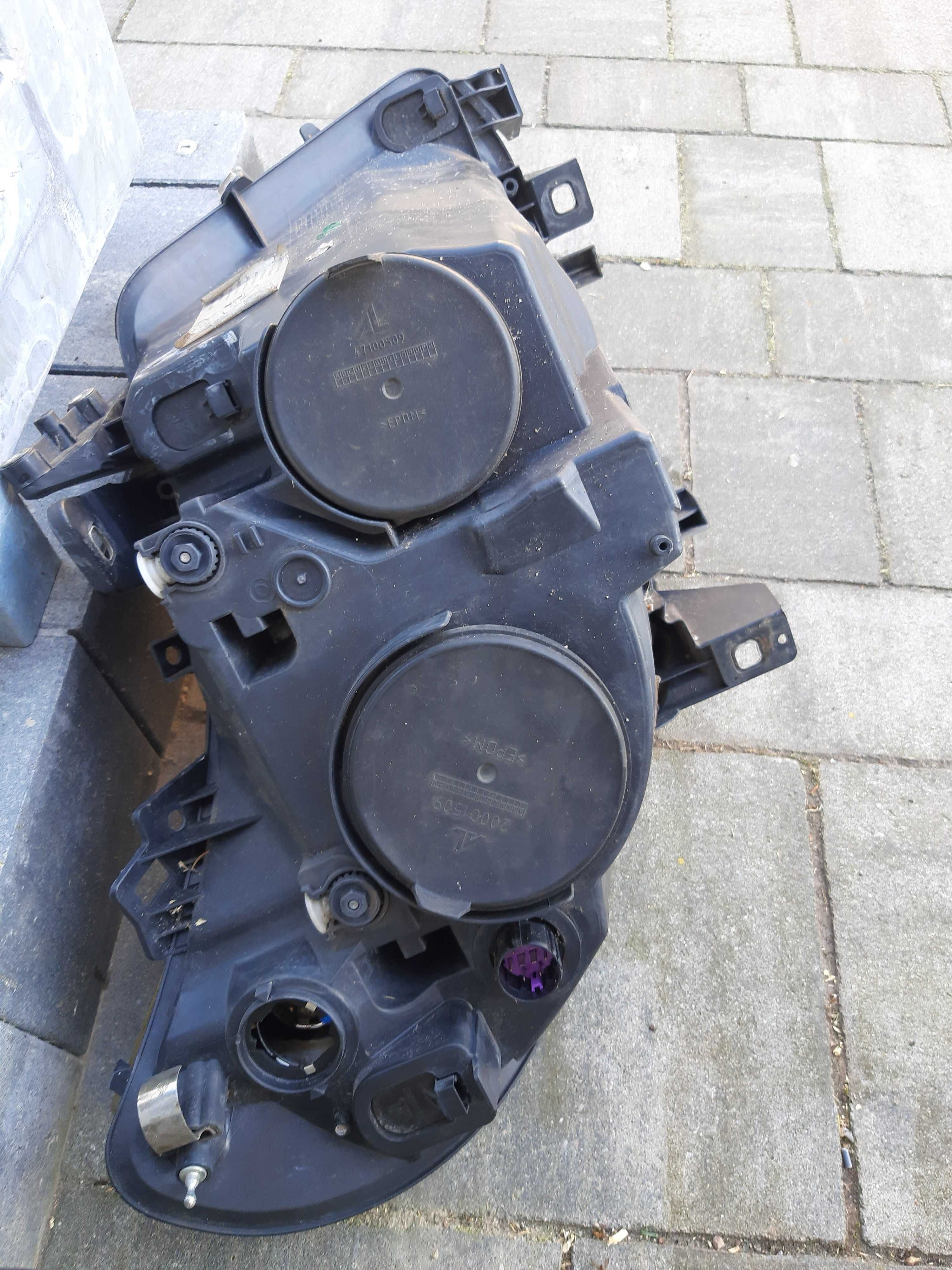 Ducato Lampy przednie 2011 rok