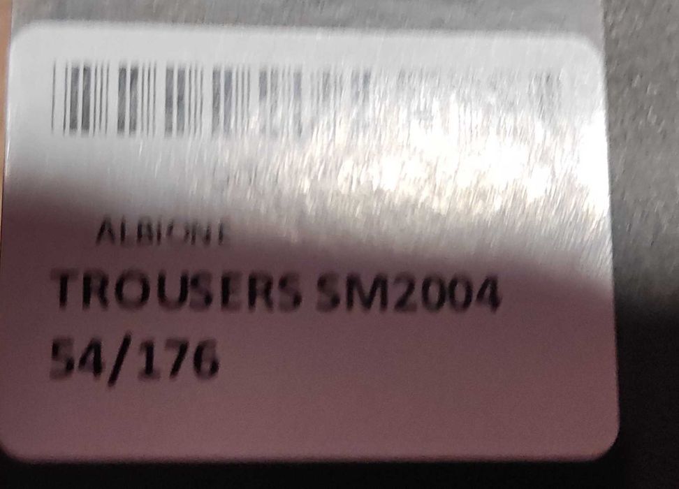 Garnitur smokingowy ślubny czarny Albione rozmiar 56/182