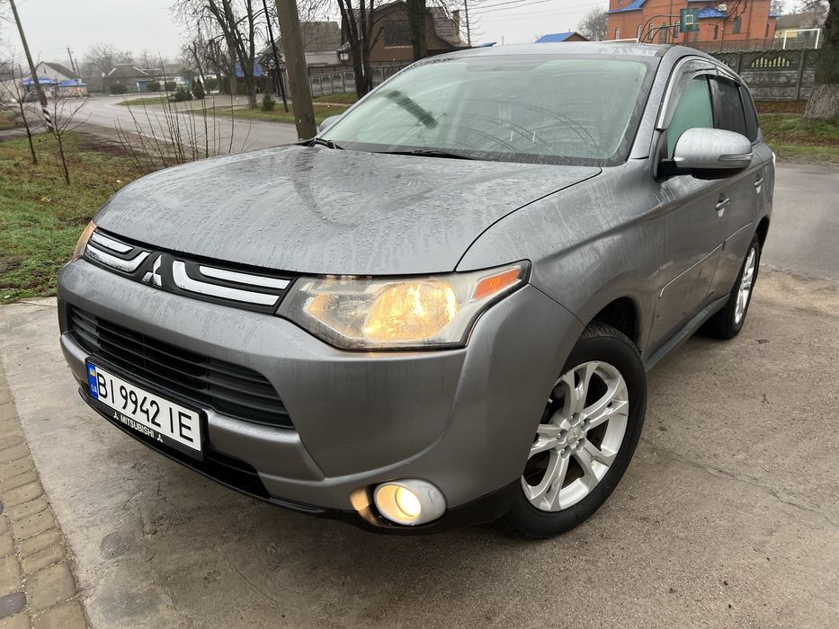 Міцубіші оутлендер 2.4 автомат