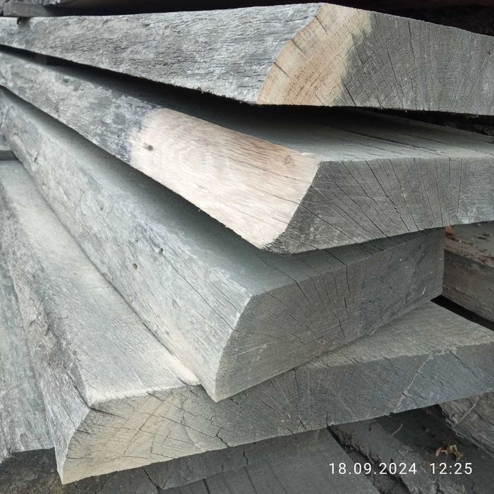 Дубова дошка необрізна суха 60-70 мм 4,5 м Перший сорт