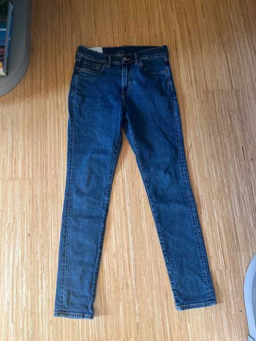 Granatowe spodnie jeansowe skinny fit stan jak nowe