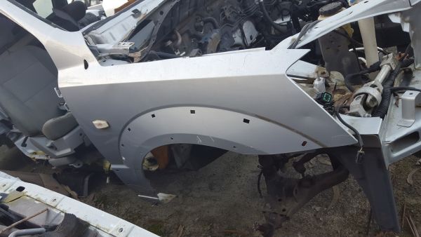 Guarda-lamas direito KIA Sorento I (JC)