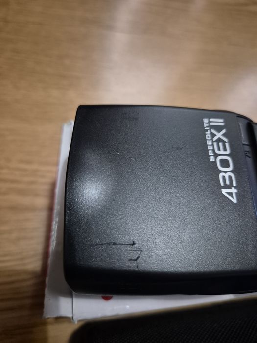 Canon Speedlite 430EX II